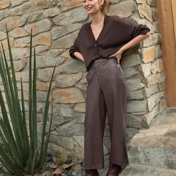 Splendid - vegan leather wide keg pants- size 2 
NWT - Picture 2 of 7